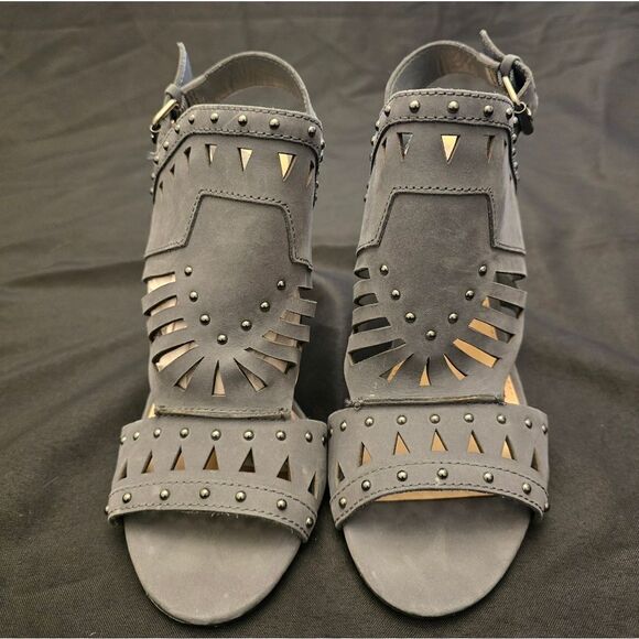 VINCE CAMUTO Reston Block High Heel  SANDALS - Picture 1 of 11